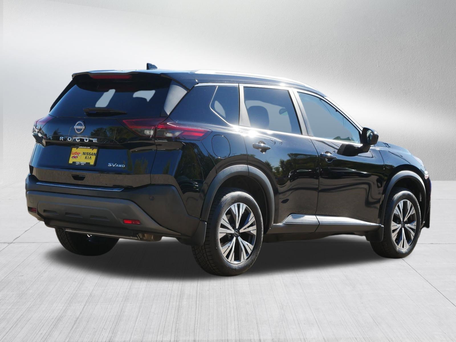Certified 2023 Nissan Rogue SV w/ SV Premium B Package AWD/4WD image 7