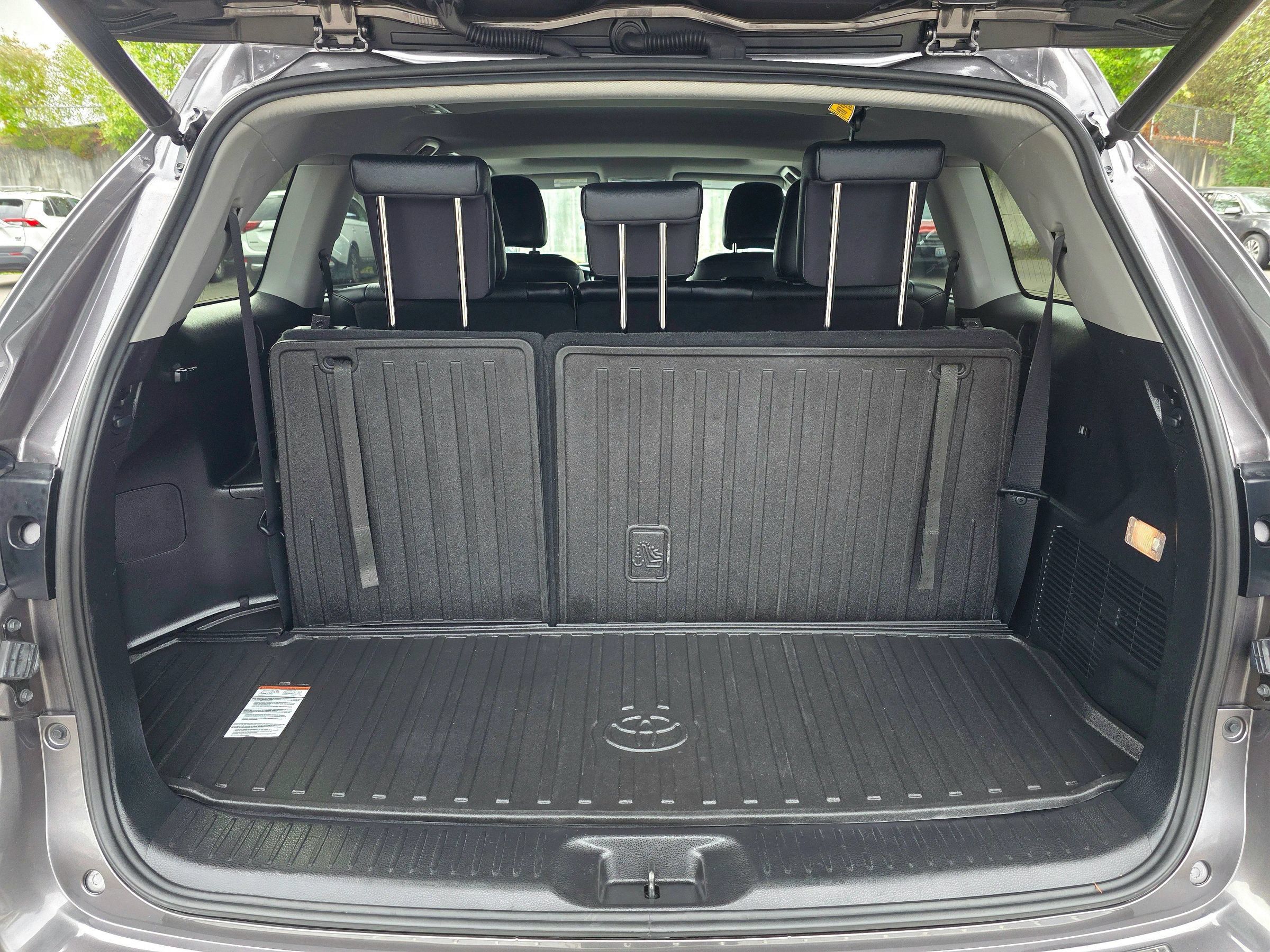Used 2019 Toyota Highlander Limited AWD/4WD image 68