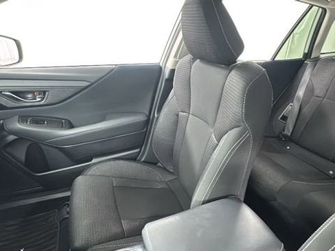 Used 2022 Subaru Outback Premium image 13