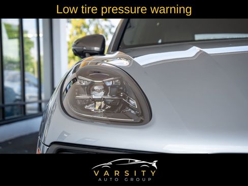 Used 2024 Porsche Macan Turbo w/ Premium Plus Package AWD/4WD image 30