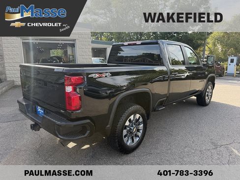 Used 2024 Chevrolet Silverado 2500 Custom w/ Custom Value Package AWD/4WD image 5