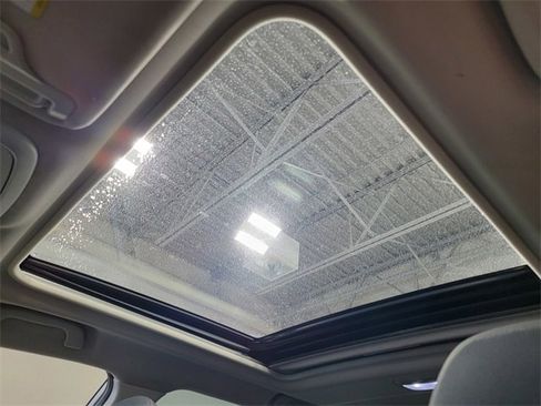 Certified 2023 Subaru Forester Premium image 32