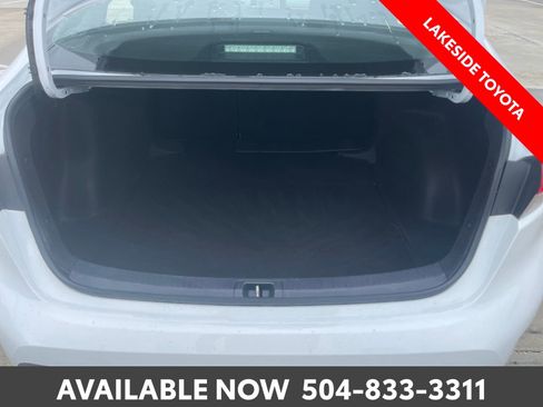 Used 2024 Toyota Corolla LE FWD image 20