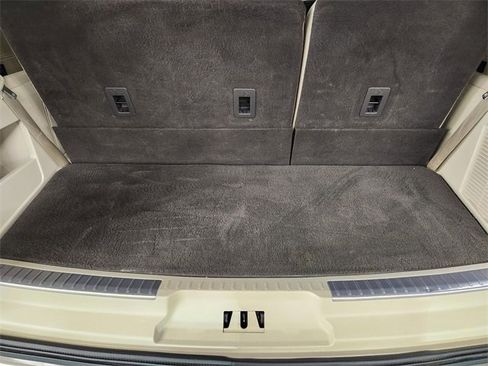 Used 2020 Lincoln Navigator Reserve w/ Luxury Package image 32