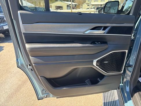 New 2026 Jeep Grand Wagoneer Limited image 27