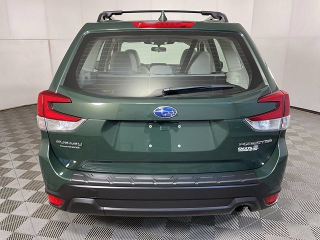 Used 2022 Subaru Forester AWD/4WD image 9