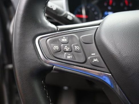 Used 2024 Chevrolet Equinox LT FWD image 18