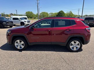 Used 2022 Jeep Compass Latitude AWD/4WD video 2