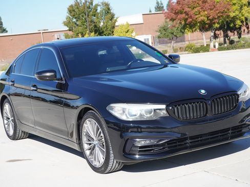 Used 2018 BMW 530i image 6