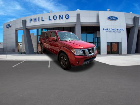 Used 2018 Nissan Frontier PRO-4X AWD/4WD image 8