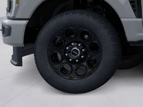 New 2026 Ford F250 Lariat w/ Black Appearance Package AWD/4WD image 19
