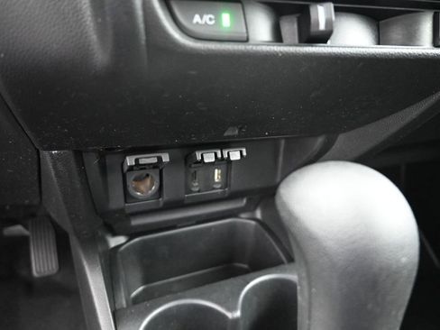 Used 2015 Honda Fit EX image 19