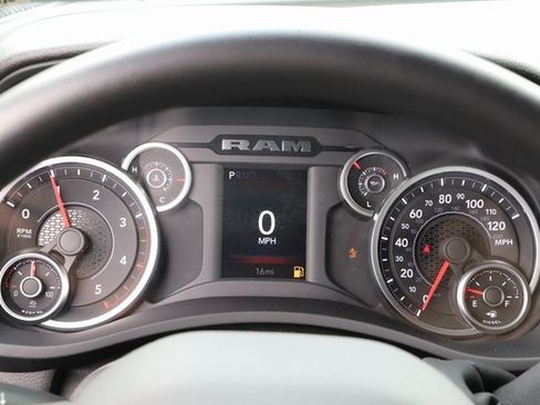 New 2025 RAM 2500 Tradesman image 27