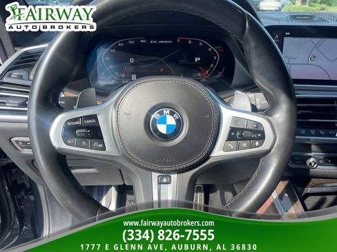 Used 2020 BMW X5 M50i w/ Executive Package image 9