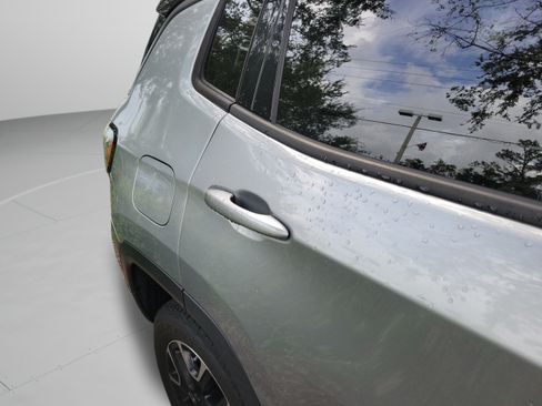 Used 2021 Jeep Compass Trailhawk AWD/4WD image 19