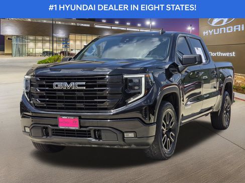 Used 2023 GMC Sierra 1500 Elevation AWD/4WD image 2