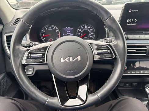 Certified 2022 Kia Seltos Nightfall Edition AWD/4WD image 24