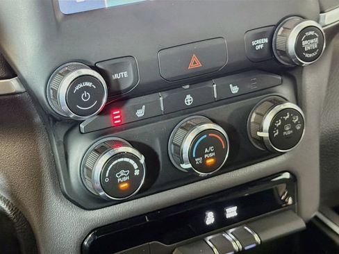 Used 2023 RAM 1500 Big Horn AWD/4WD image 20