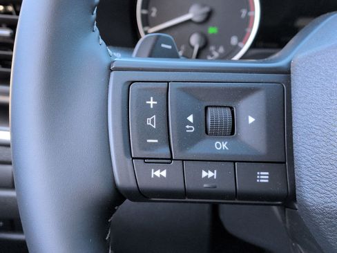 New 2026 Nissan Rogue SV FWD image 17