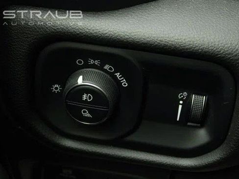 Used 2025 RAM 1500 Big Horn AWD/4WD image 20