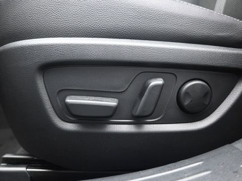 Used 2024 MAZDA CX-50 AWD 2.5 S w/ Premium Package image 13