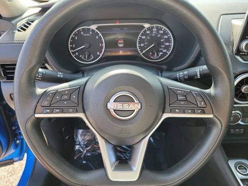 Certified 2025 Nissan Sentra SV FWD image 17