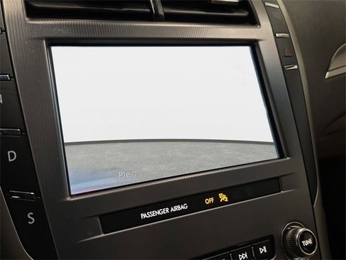 Used 2020 Lincoln MKZ AWD w/ Convenience Package image 23