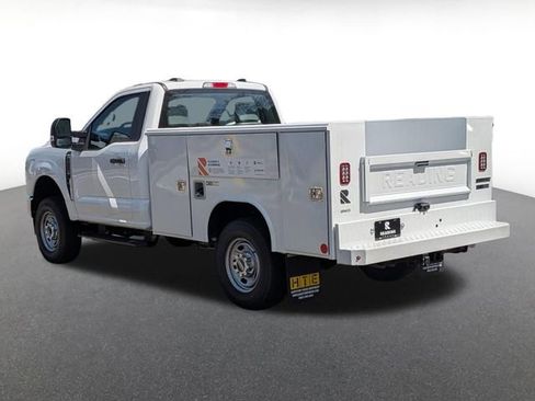 New 2026 Ford F250 XL w/ XL Chrome Package AWD/4WD image 5