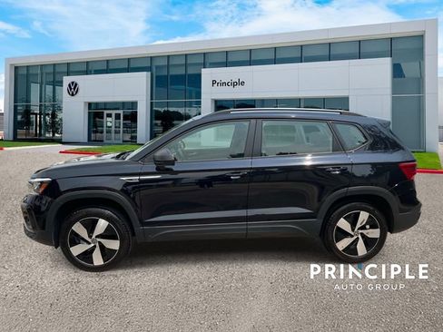 Used 2024 Volkswagen Taos S AWD/4WD image 6