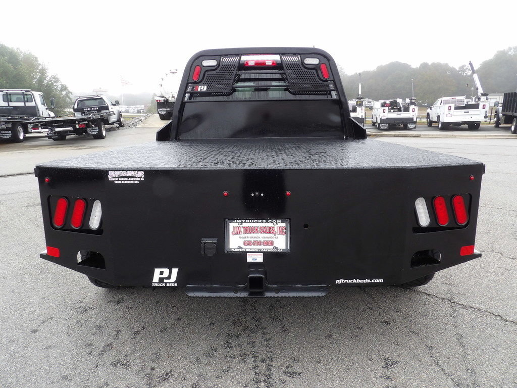 Used 2025 RAM 3500 Big Horn AWD/4WD image 6