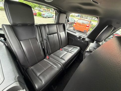 Used 2012 Ford Expedition Limited AWD/4WD image 23