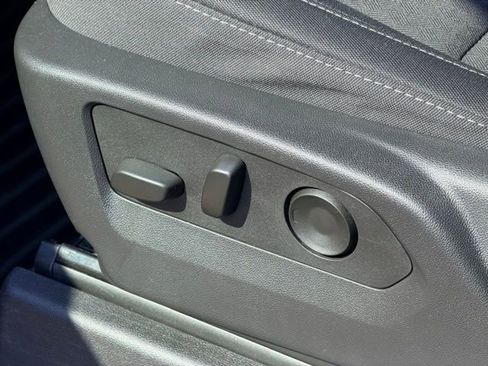 Certified 2025 Chevrolet Silverado 1500 Custom Trail Boss image 7