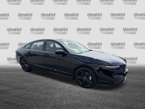 Certified 2025 Honda Accord Sport image 2