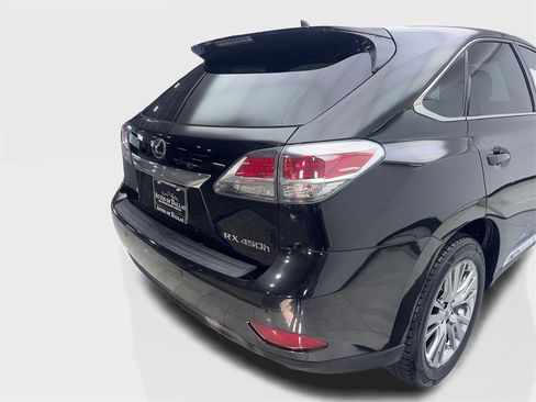 Used 2013 Lexus RX 450h FWD image 18