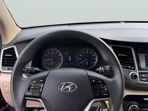 Used 2016 Hyundai Tucson SE w/ Option Group 12 AWD/4WD image 5