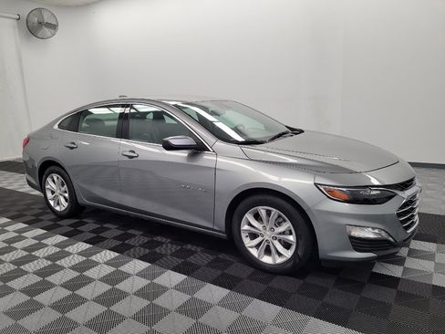 Used 2023 Chevrolet Malibu LT FWD image 11
