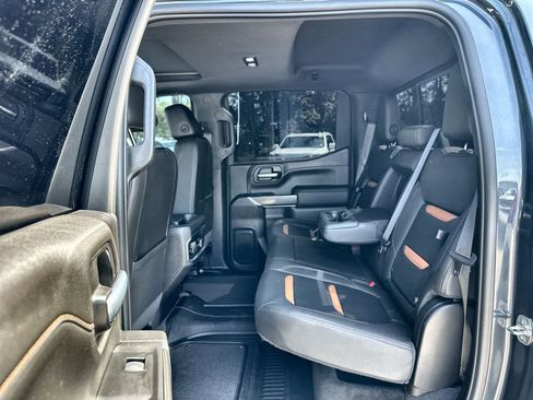 Used 2022 GMC Sierra 1500 AT4 w/ AT4 Preferred Package AWD/4WD image 25