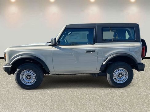 New 2026 Ford Bronco 2-Door AWD/4WD image 8