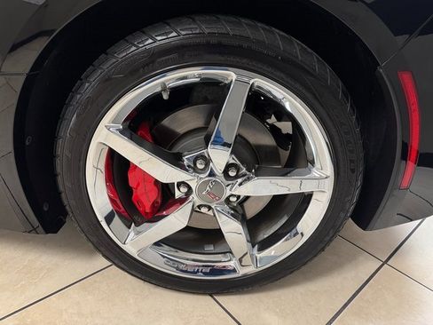 Used 2014 Chevrolet Corvette Base w/ 2LT Preferred Equipment Group image 20