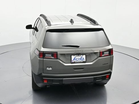New 2026 Jeep Cherokee Laredo AWD/4WD image 33