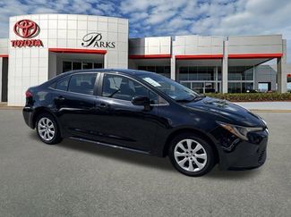 Used 2023 Toyota Corolla LE image 1
