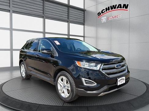 Used 2018 Ford Edge Titanium w/ Equipment Group 301A AWD/4WD image 2