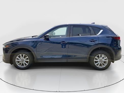 Used 2023 MAZDA CX-5 AWD 2.5 S w/ Select Package image 4
