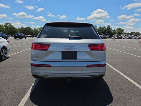 Used 2019 Audi Q7 3.0T Premium AWD/4WD image 22