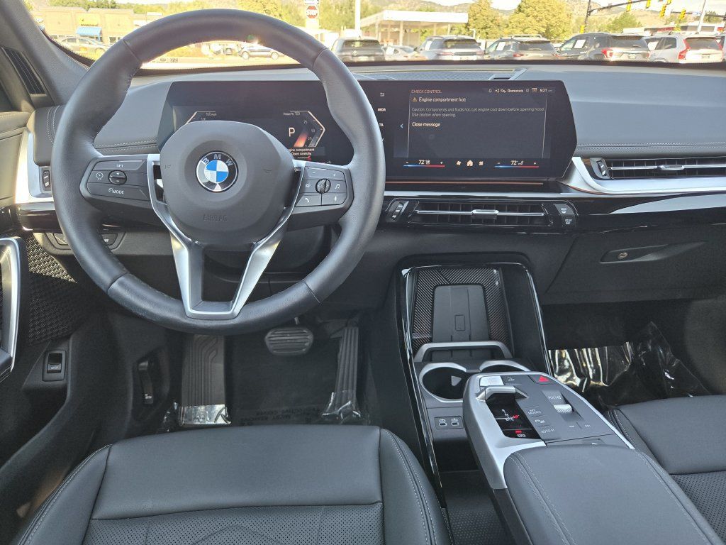 Certified 2025 BMW X1 xDrive28i w/ Convenience Package AWD/4WD image 30