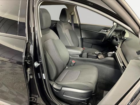Used 2026 Kia Sportage S AWD/4WD image 28