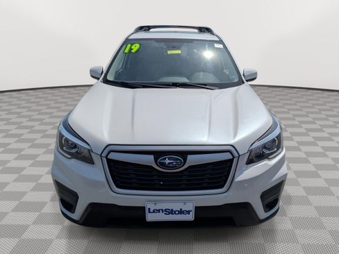 Used 2019 Subaru Forester Premium w/ All-Weather Package AWD/4WD image 8