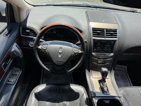 Used 2011 Lincoln MKX AWD w/ 102A Rapid Spec Order Code image 46