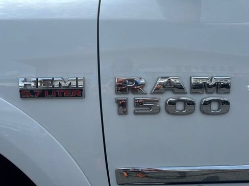 Used 2016 RAM 1500 Laramie w/ Convenience Group AWD/4WD image 32
