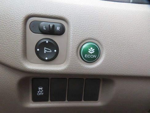 Used 2018 Honda Pilot EX-L image 37